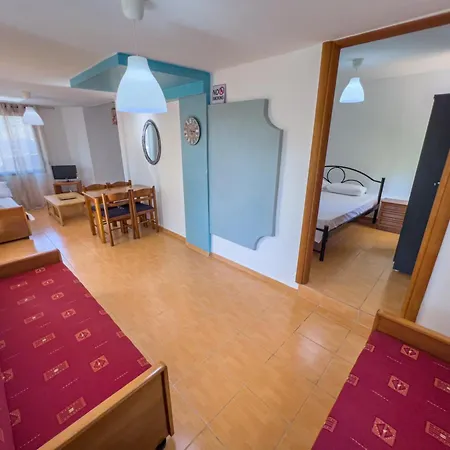 Budget 30-meter-from-beach House Ilios House