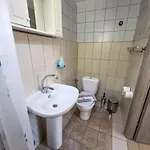 Budget 30-meter-from-beach House Ilios House *
