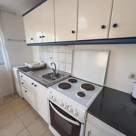 Apartment Budget 30-meter-from-beach House Ilios House Skala Kallirakhis